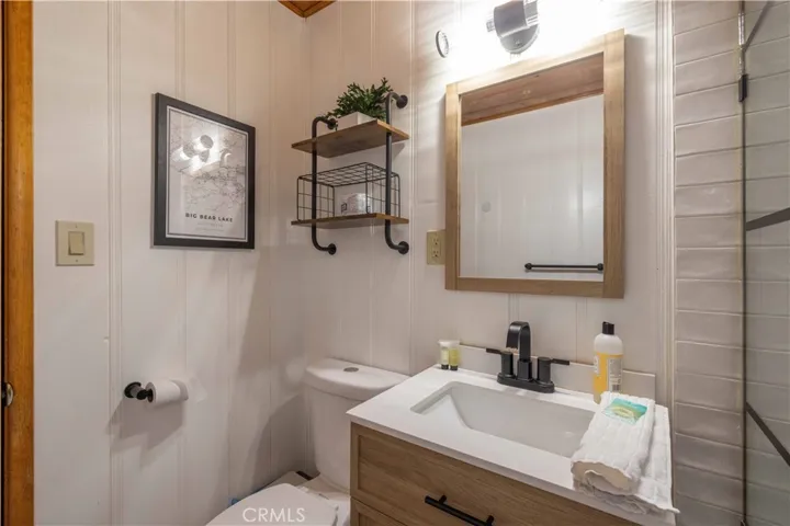 42855 Willow Avenue, Big Bear, California 92315