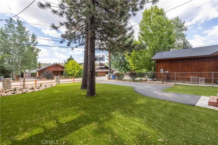 42855 Willow Avenue, Big Bear, California 92315