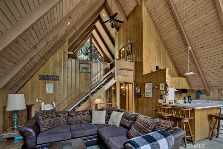 815 Zurich Drive, Lake Arrowhead, California 92352