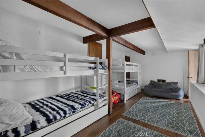 815 Zurich Drive, Lake Arrowhead, California 92352