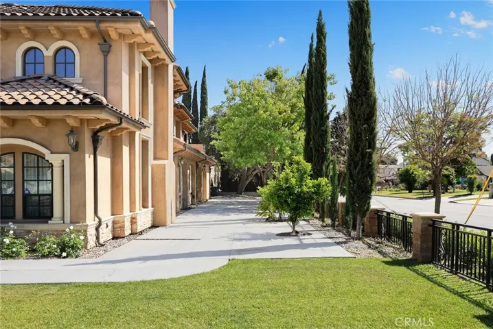 536 W Camino Real, Arcadia, California 91007