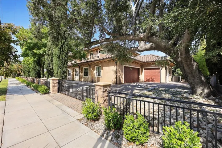 536 W Camino Real, Arcadia, California 91007