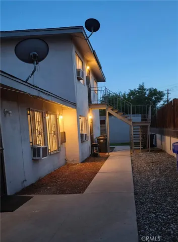 687 W 17th 4, San Bernardino, California 92405