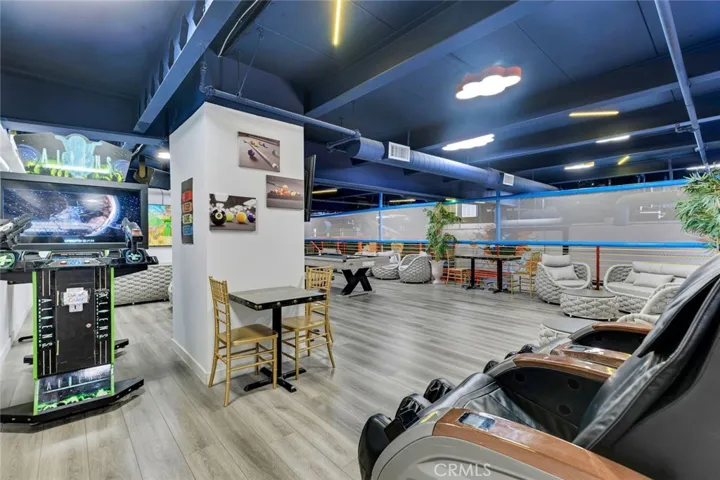 5015 Eagle Rock Boulevard 100, Los Angeles, California 90041