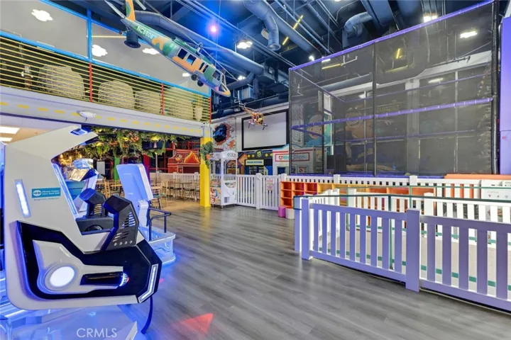 5015 Eagle Rock Boulevard 100, Los Angeles, California 90041