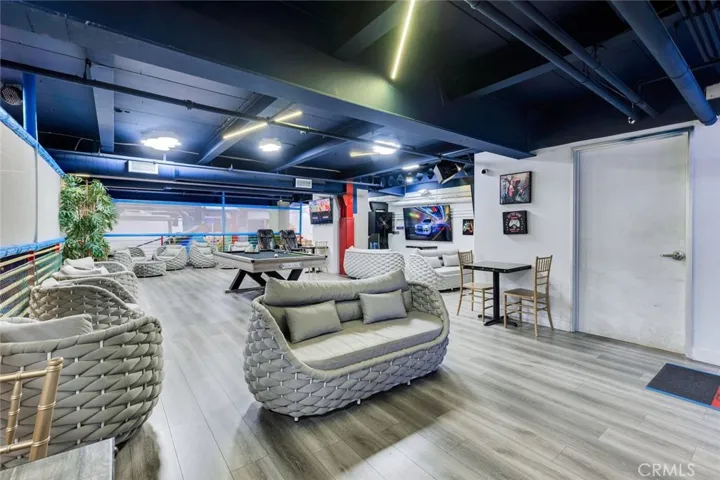 5015 Eagle Rock Boulevard 100, Los Angeles, California 90041