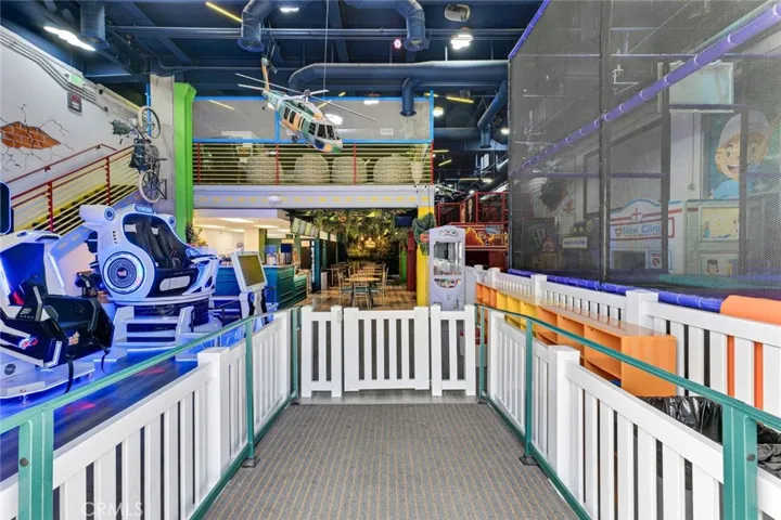 5015 Eagle Rock Boulevard 100, Los Angeles, California 90041