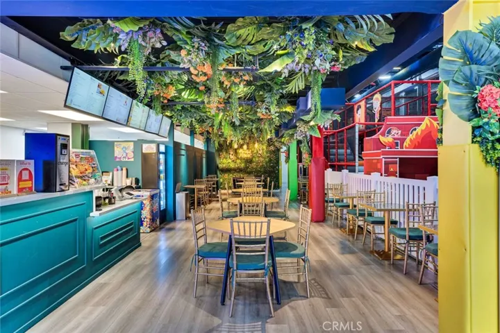5015 Eagle Rock Boulevard 100, Los Angeles, California 90041
