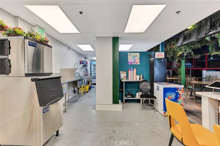 5015 Eagle Rock Boulevard 100, Los Angeles, California 90041