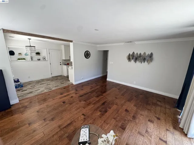 1250 Cape Cod Way, Concord, California 94521