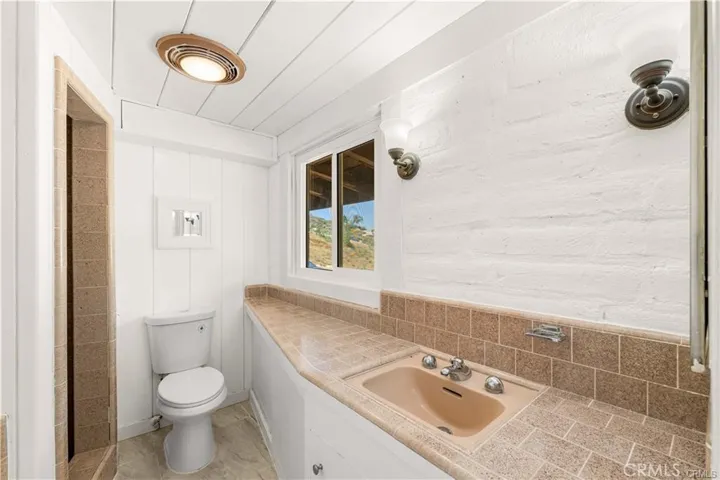 6308 Hawarden, Riverside, California 92506