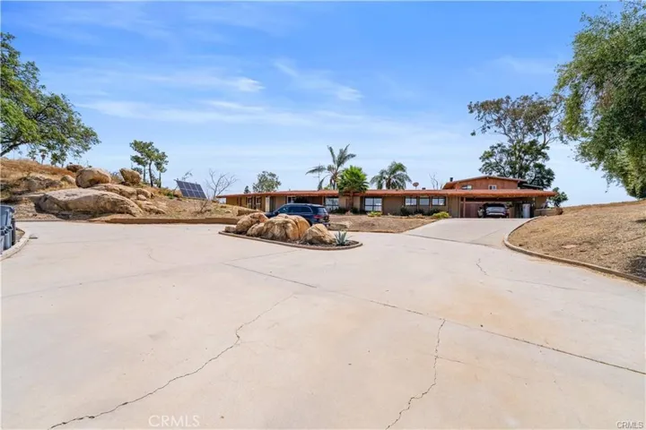 6308 Hawarden, Riverside, California 92506