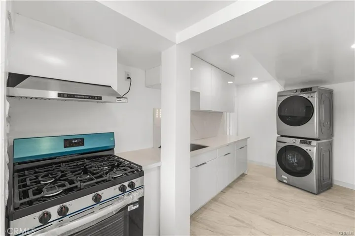 6308 Hawarden, Riverside, California 92506
