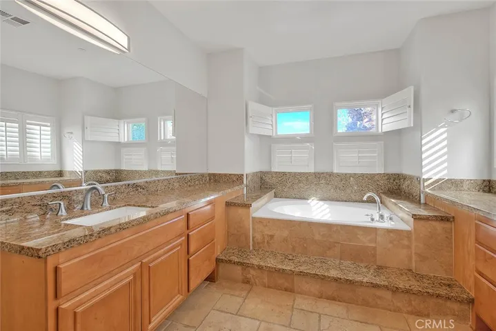 6264 Manzanita Way, Riverside, California 92504