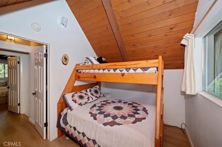 515 View, Lake Arrowhead, California 92352