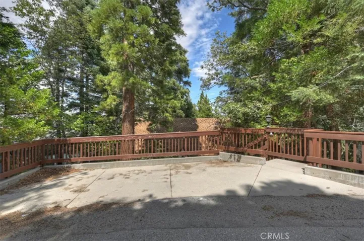 515 View, Lake Arrowhead, California 92352