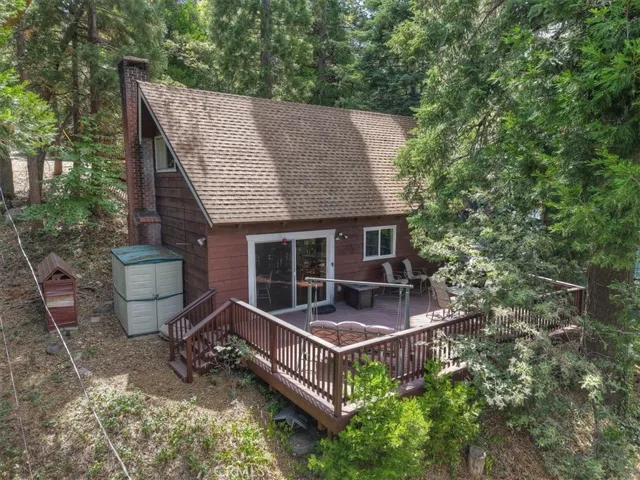 515 View, Lake Arrowhead, California 92352