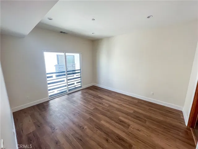 1814 1 S Hauser Boulevard, Los Angeles, California 90019