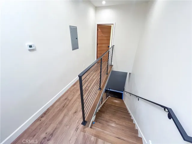 1814 1 S Hauser Boulevard, Los Angeles, California 90019