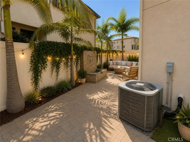 Second patio area leading to the guest bedroom sliding glass door