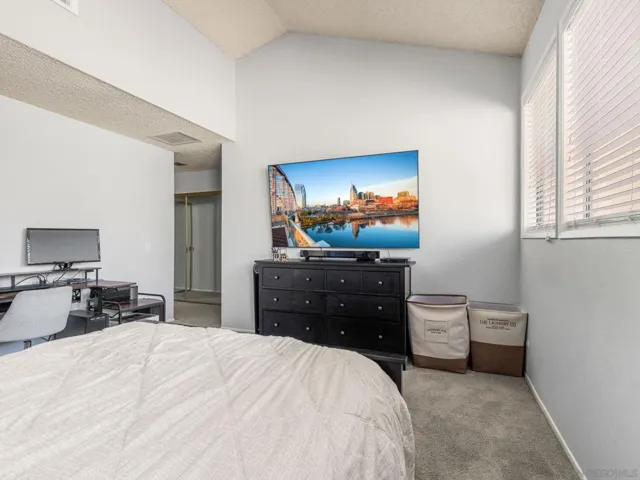 15681 Davis Cup, Ramona, California 92065