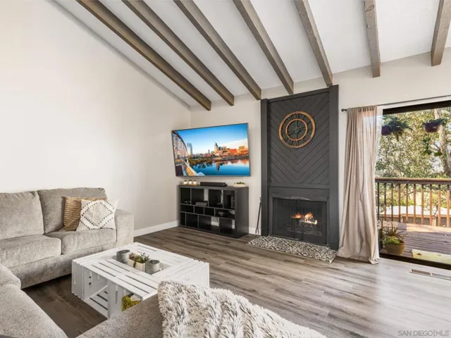 15681 Davis Cup, Ramona, California 92065