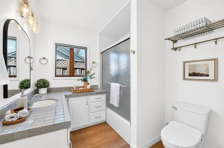 434 Morrissey Boulevard, Santa Cruz, California 95062