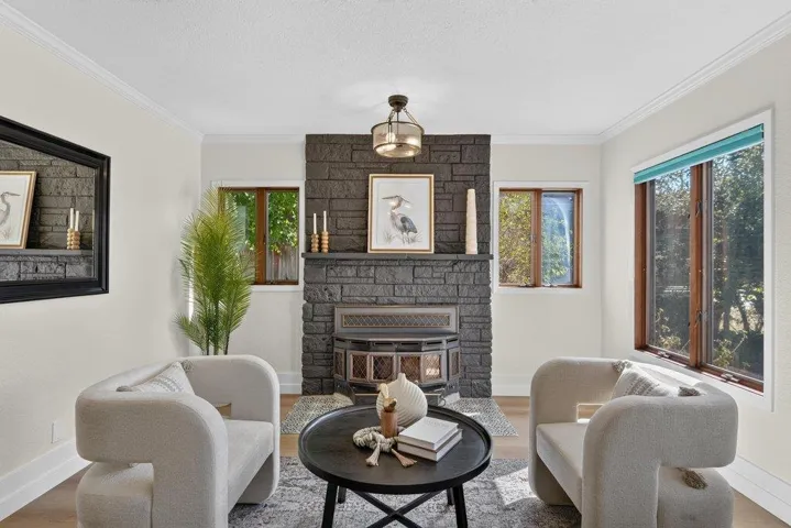 434 Morrissey Boulevard, Santa Cruz, California 95062