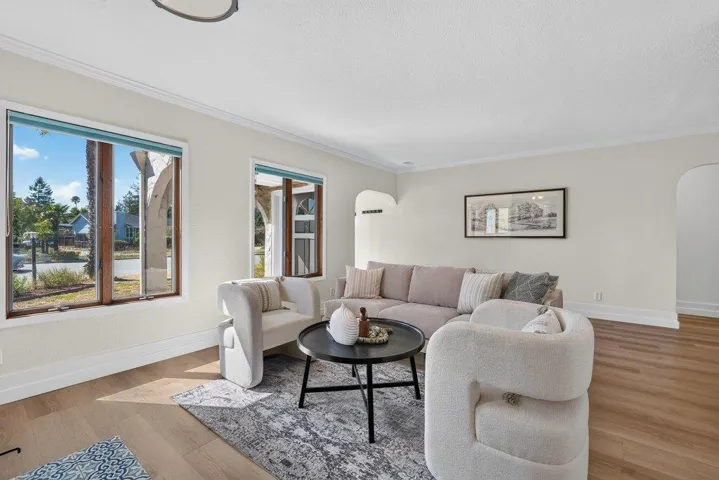 434 Morrissey Boulevard, Santa Cruz, California 95062