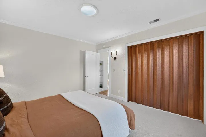 434 Morrissey Boulevard, Santa Cruz, California 95062