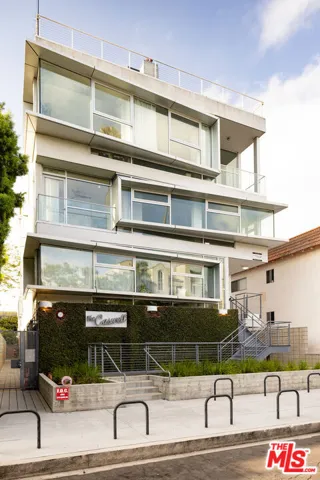 12770 Caswell Avenue 301, Los Angeles, California 90066
