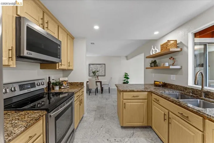 858 Coral Ridge Circle, Rodeo, California 94572-1806