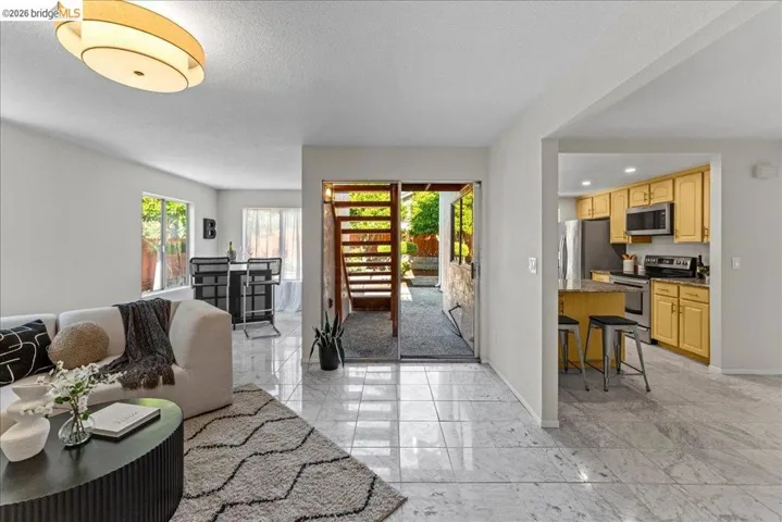 858 Coral Ridge Circle, Rodeo, California 94572-1806
