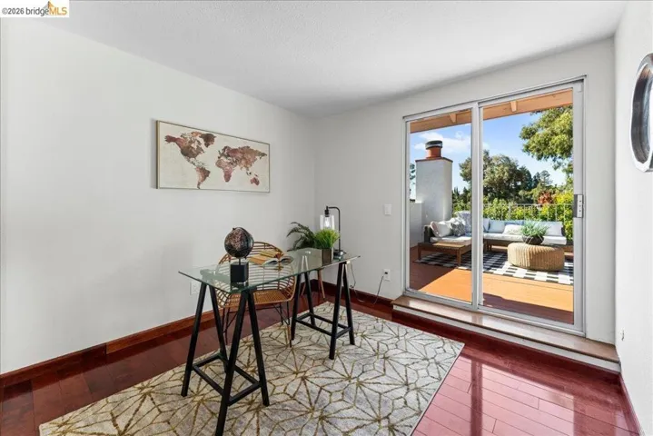 858 Coral Ridge Circle, Rodeo, California 94572-1806