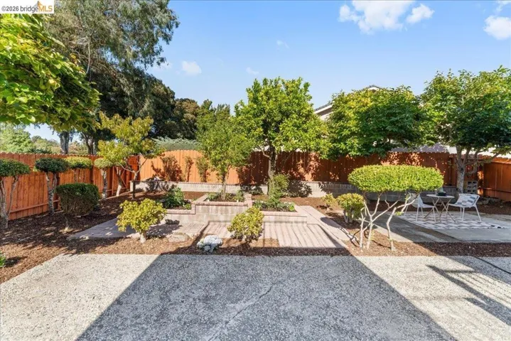 858 Coral Ridge Circle, Rodeo, California 94572-1806