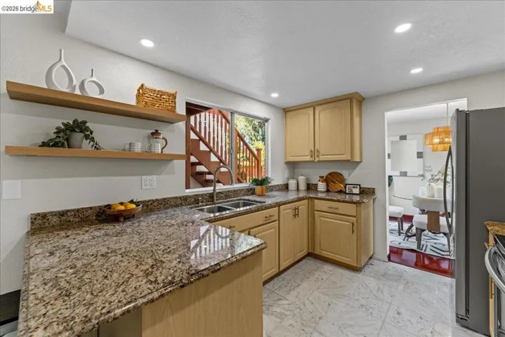 858 Coral Ridge Circle, Rodeo, California 94572-1806