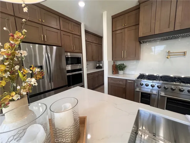 615 Brianna, Corona, California 92879
