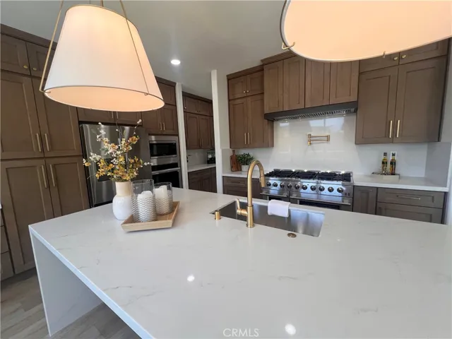 615 Brianna, Corona, California 92879