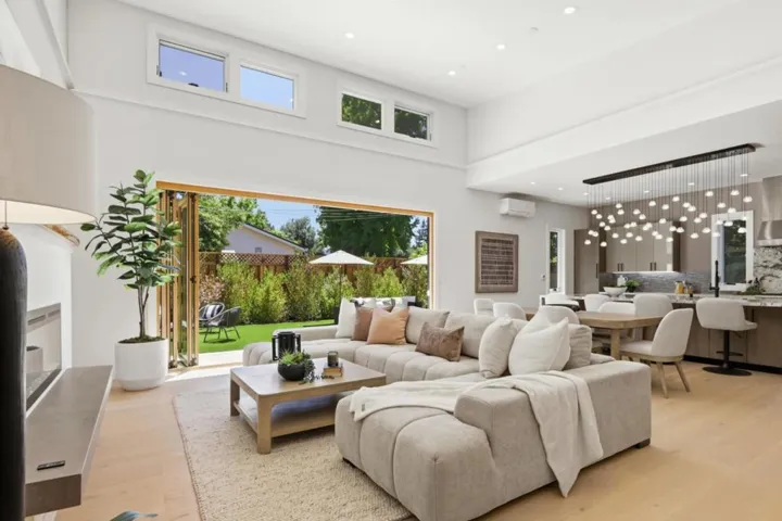 1720 Penny Way, Los Altos, California 94024