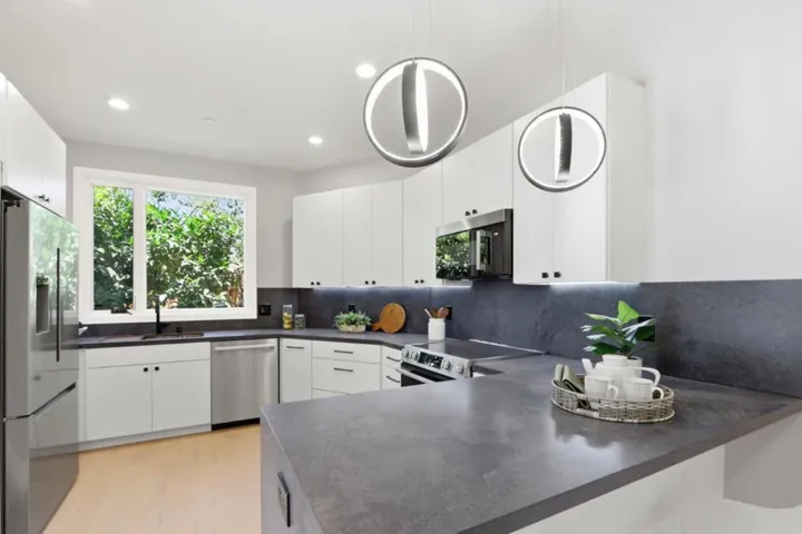 1720 Penny Way, Los Altos, California 94024