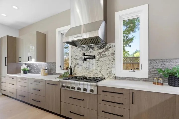 1720 Penny Way, Los Altos, California 94024