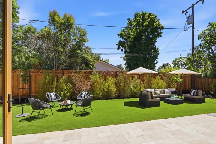 1720 Penny Way, Los Altos, California 94024
