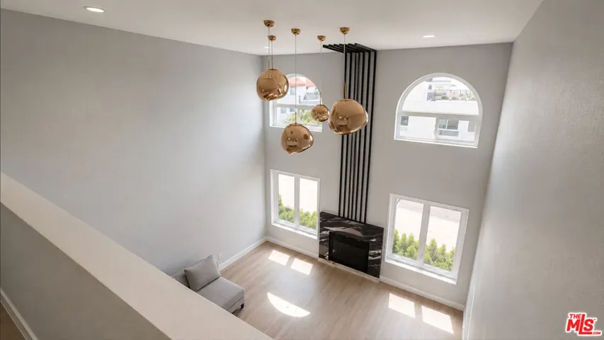 1250 S Westgate Avenue 302, Los Angeles, California 90025