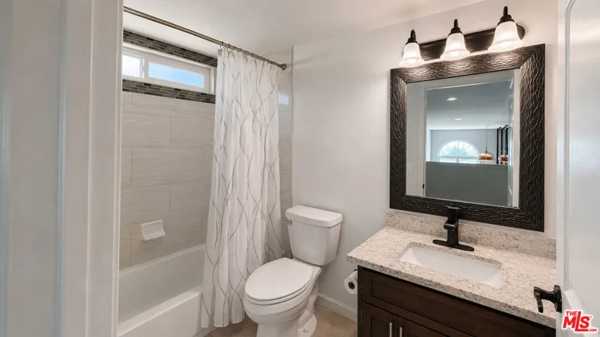 1250 S Westgate Avenue 302, Los Angeles, California 90025