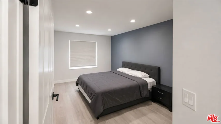 1250 S Westgate Avenue 302, Los Angeles, California 90025