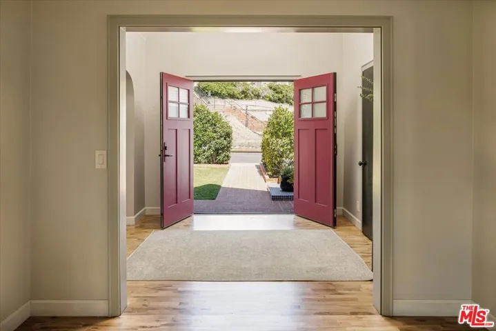 5166 High Crest Avenue, Los Angeles, California 90041