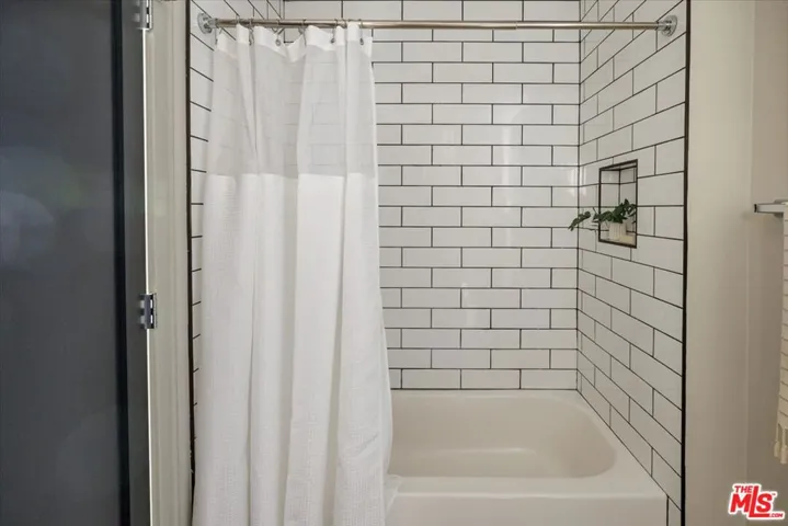5166 High Crest Avenue, Los Angeles, California 90041