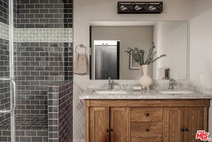 5166 High Crest Avenue, Los Angeles, California 90041