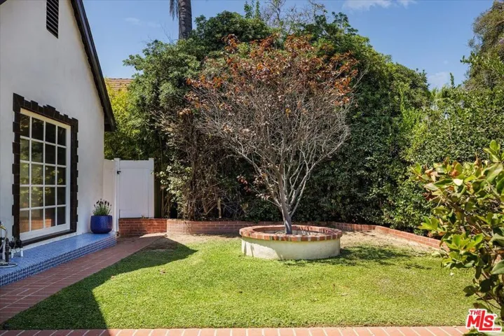 5166 High Crest Avenue, Los Angeles, California 90041