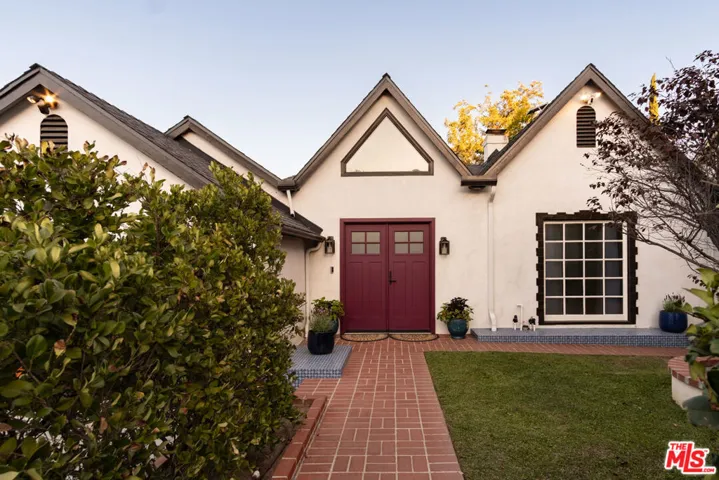 5166 High Crest Avenue, Los Angeles, California 90041